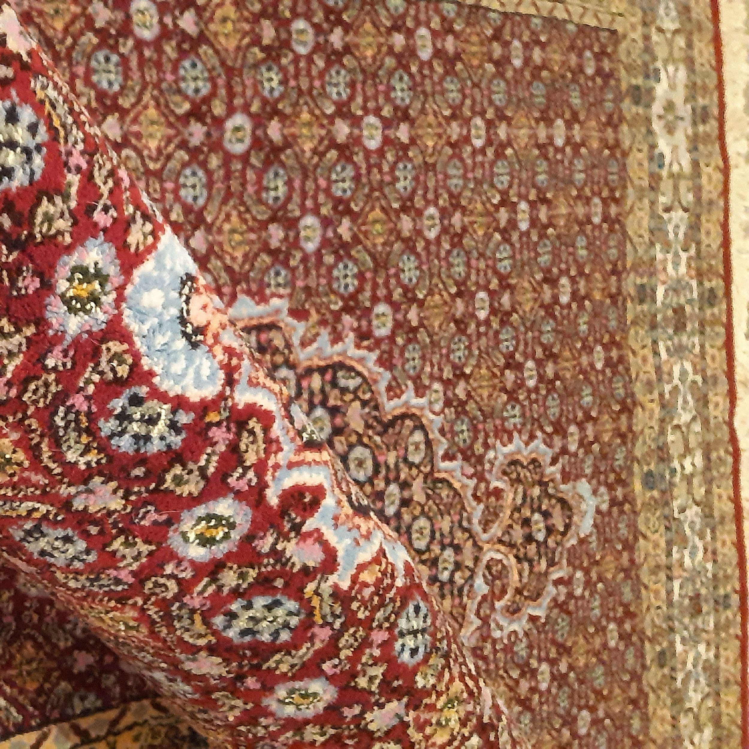 فرش دستباف سه متری طرح ماهی ترنج کد 1180