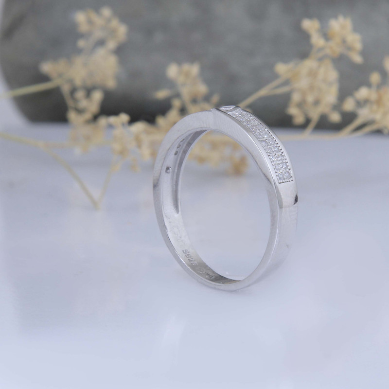 ست انگشتر نقره زنانه و مردانه مدل مخراج برلیان بدون ریزش آبکاری رادیوم کد AWR-1949