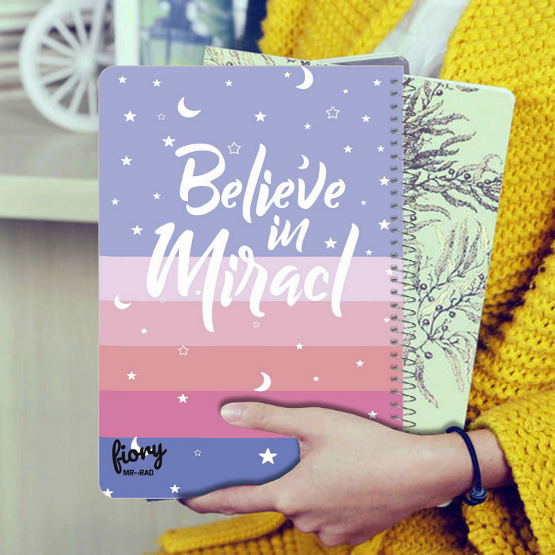 دفتر مشق مستر راد طرح ماه و ستاره کد fiory 2102 به همراه جامدادی