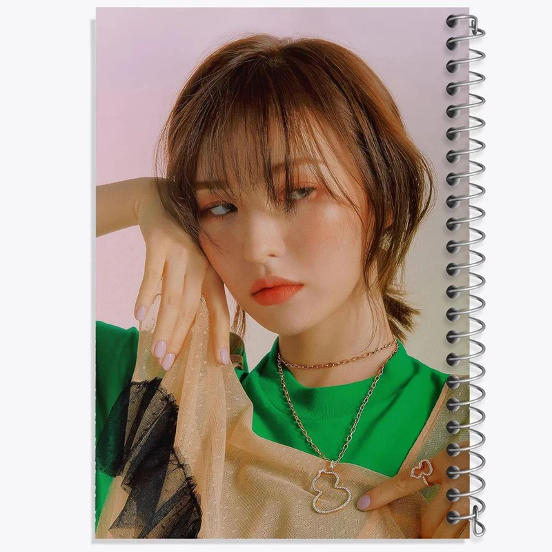 دفتر ژورنال نویسی 50 برگ خندالو مدل نقطه ای طرح وندی گروه رد ولوت Red Velvet کد 19676