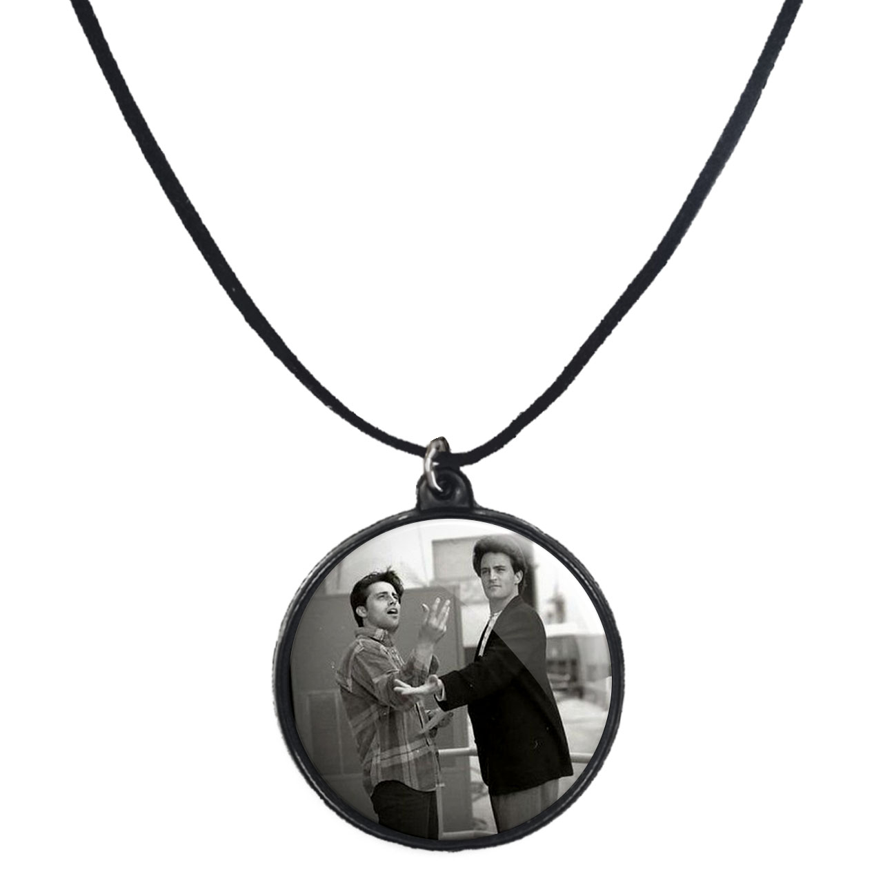 گردنبند پرمانه طرح فرندز کد pmb.18770 مدل دو طرفه