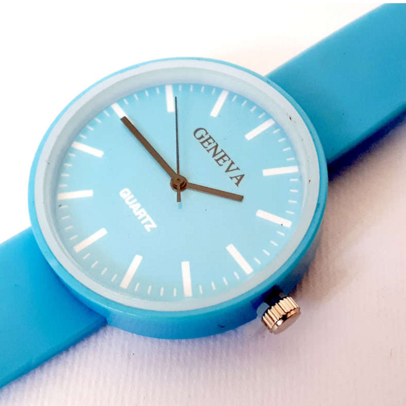 ساعت مچی عقربه ای دخترانه مدل GN03