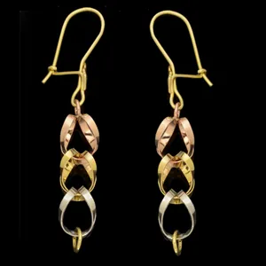 گوشواره طلا 18 عیار زنانه طلای مستجابی مدل فنسی کد 670165