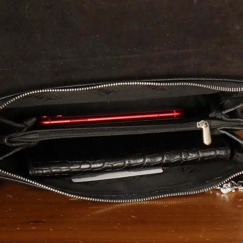 کیف رودوشی زنانه بیورا مدل za3