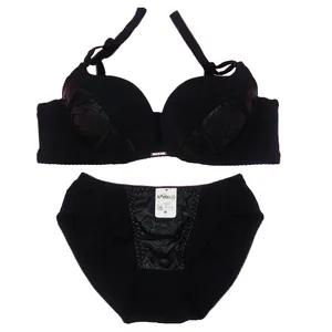 ست شورت و سوتین زنانه مدل اسفنجی