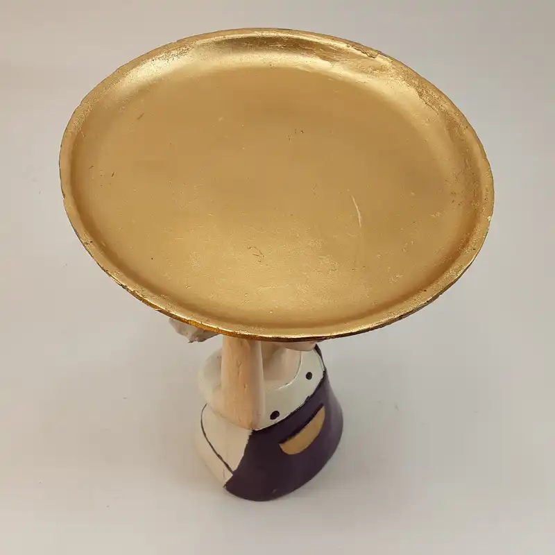 مجسمه مدل دختر سینی به سر کد 893