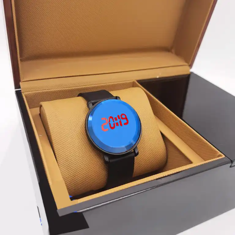 ساعت مچی دیجیتال کد GERDAM1