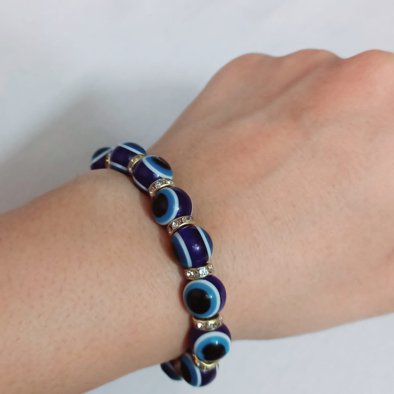 دستبند دخترانه مدل چشم نظر کد P300 دستبند دخترانه مدل چشم نظر کد P300