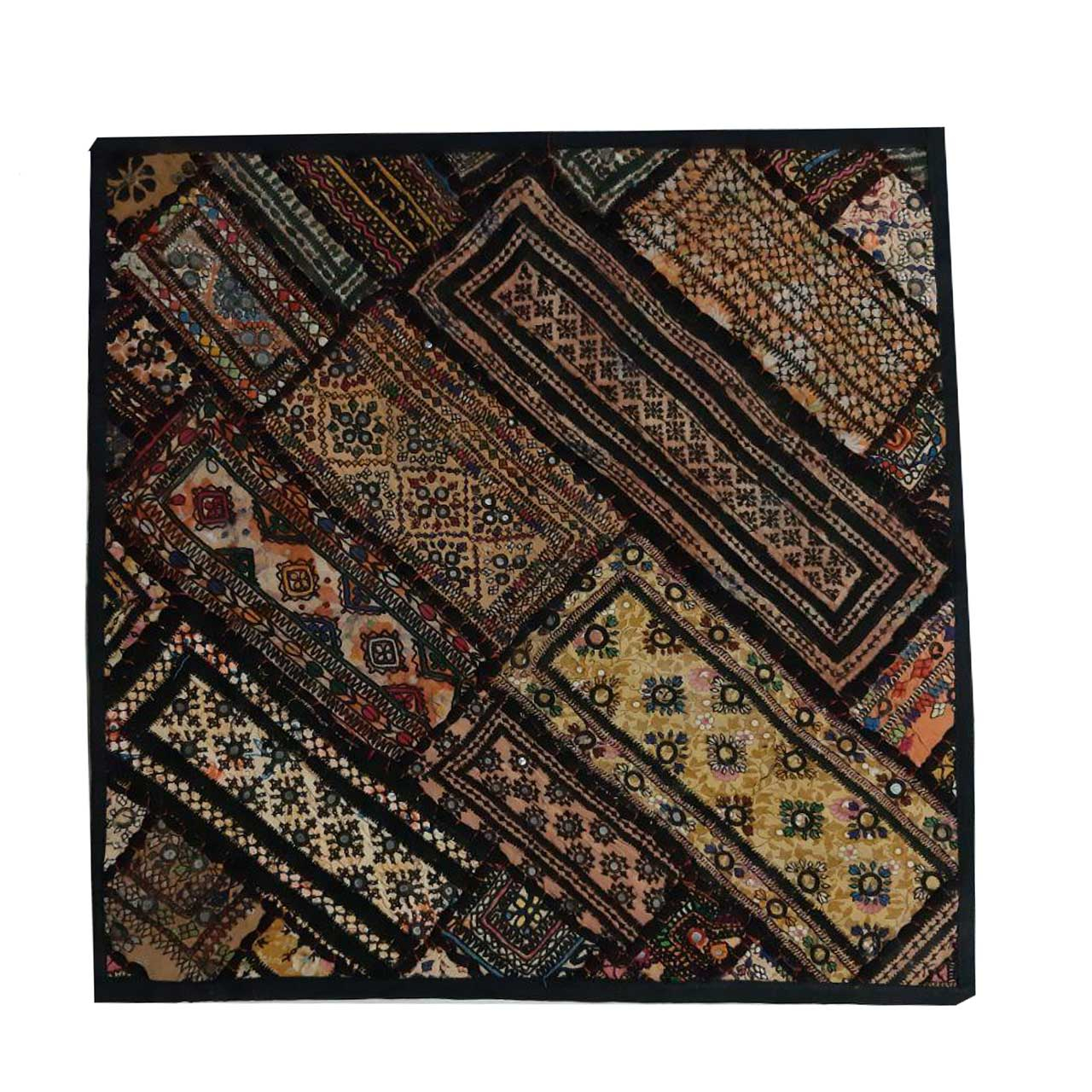 رومیزی سوزن دوزی مدل A-243
