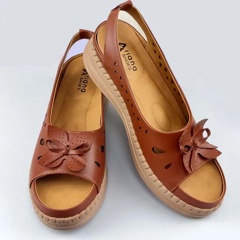 صندل زنانه مدل دنیز