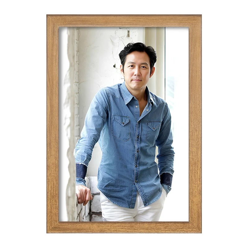 تابلو خندالو مدل لی یونگ جائه کد F11155