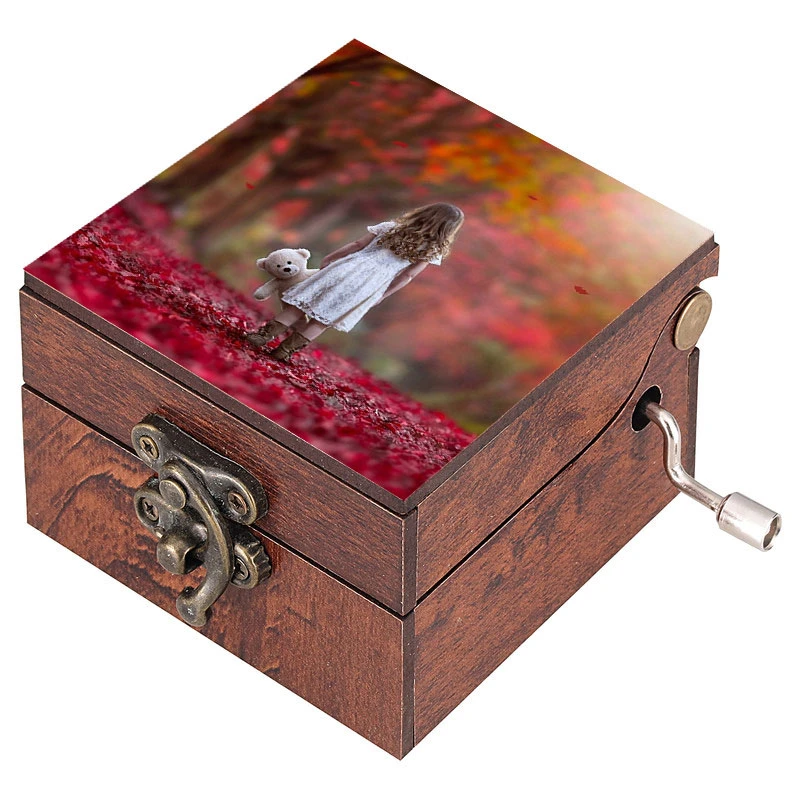 جعبه موزیکال مدل هندلی طرح منظره و دختر بچه کد 1087 به همرا جاکلیدی