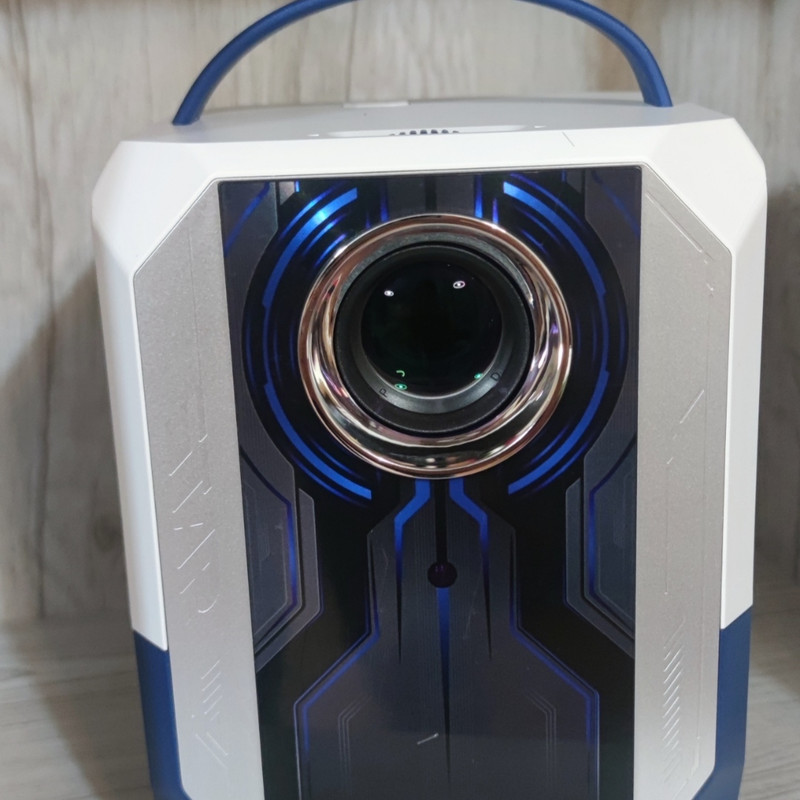 ویدئو پروژکتور یومیو مدل Q5 ویدئو پروژکتور یومیو مدل Q5