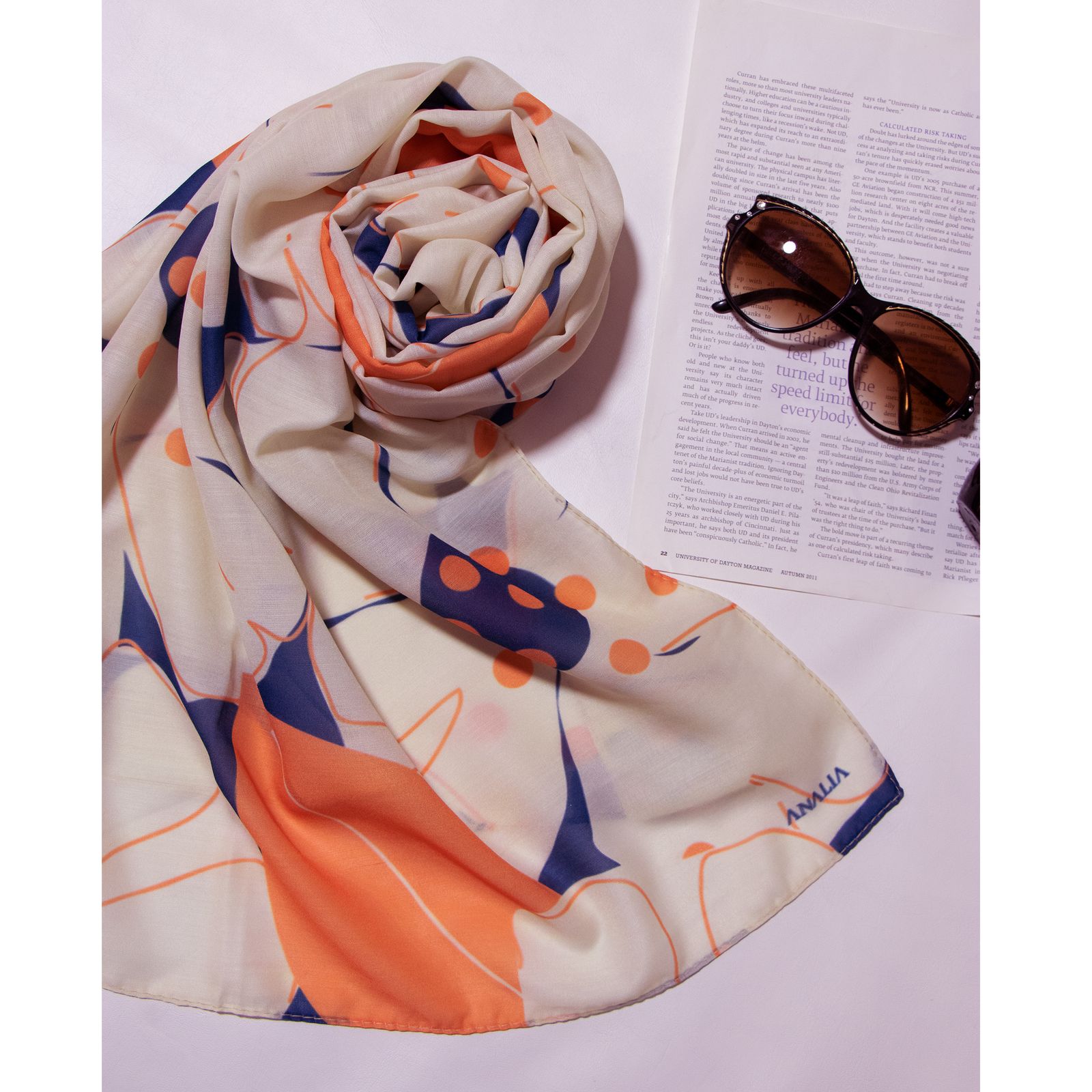 شال زنانه مدل نخ ابریشم خنک تابستانه با طرح گل درشت کد ana-1509 - - 7