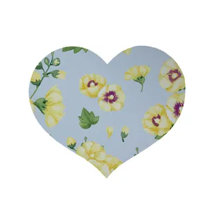 پادری مدل قلب طرح گل کد 5896 سایز 90x90 سانتی متر