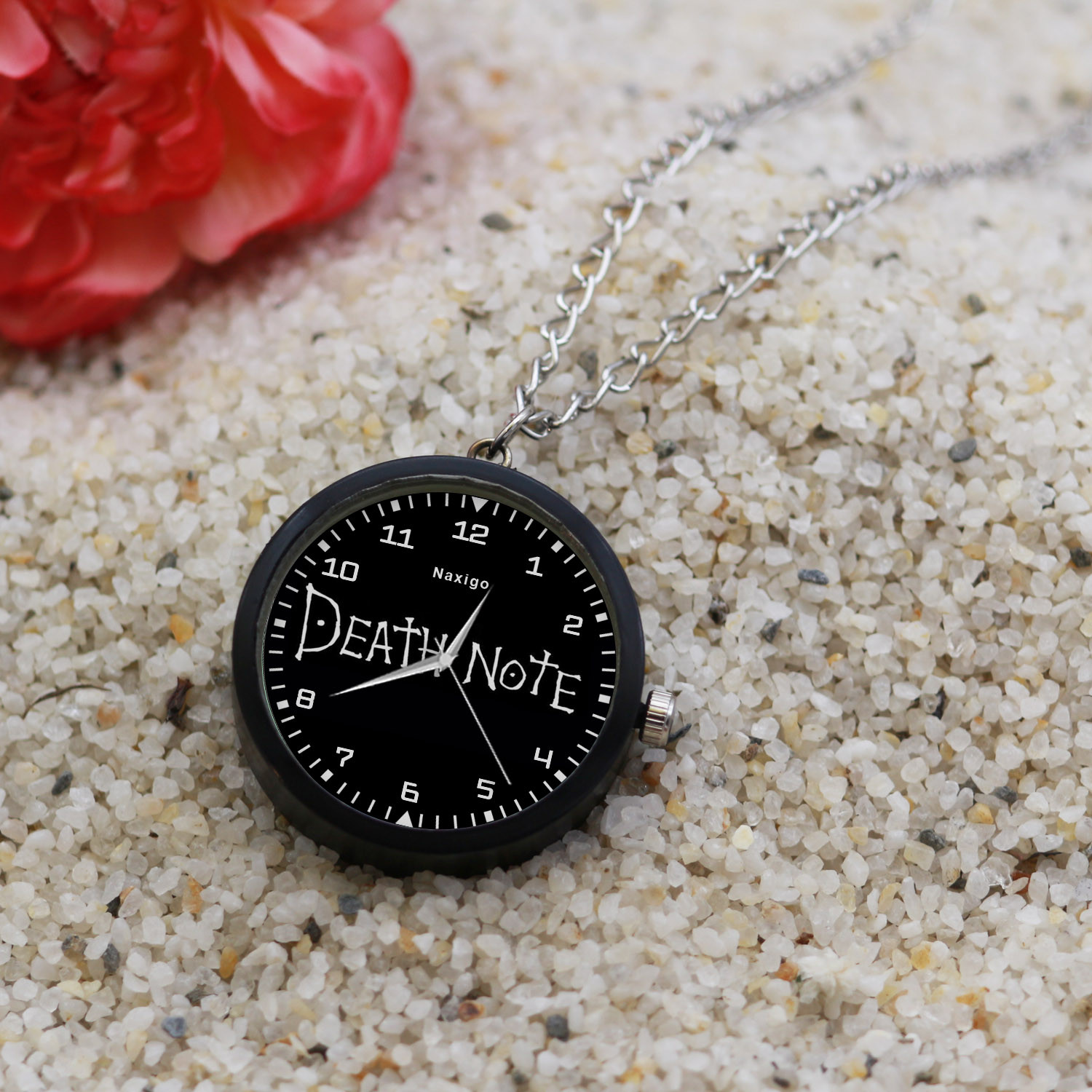 ساعت گردنبندی عقربه ای ناکسیگو مدل Death Note کد NF11813 ساعت گردنبندی عقربه ای ناکسیگو مدل Death Note کد NF11813
