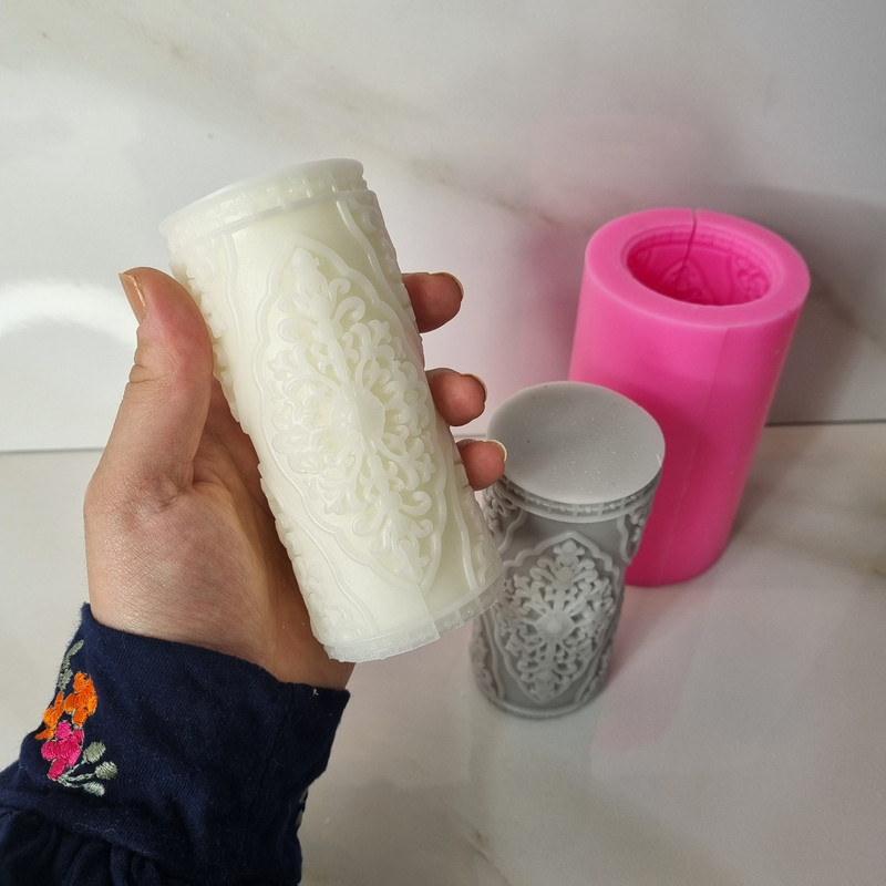 قالب شمع مدل استوانه منبت طرح اسلیمی گلدار کد C 12CM