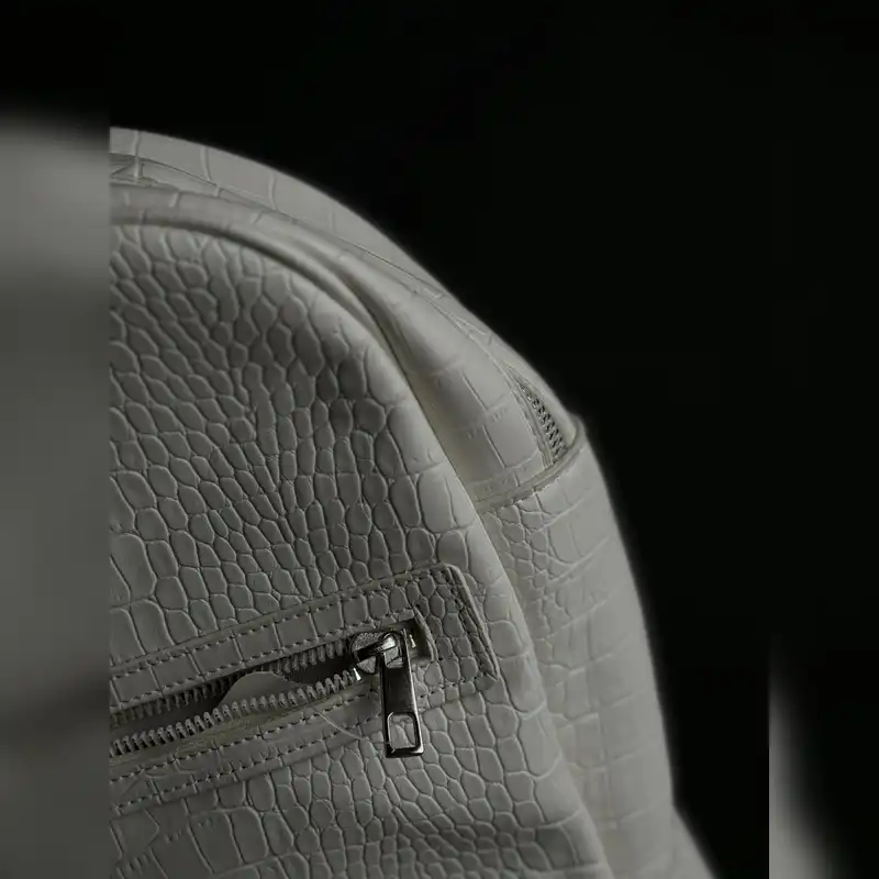 کوله پشتی ال سی وایکیکی مدل kf 238