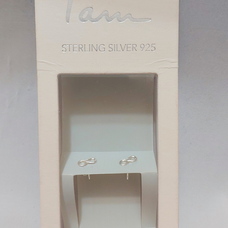 گوشواره نقره زنانه آی ام مدل بینهایت