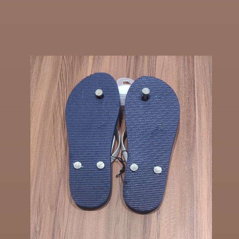 دمپایی لاانگشتی زنانه جینا بنوتی مدل G2020