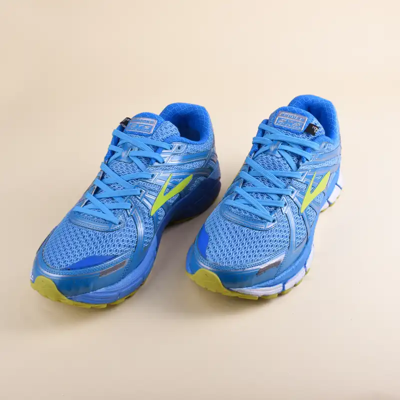 کفش پیاده روی مدل 213