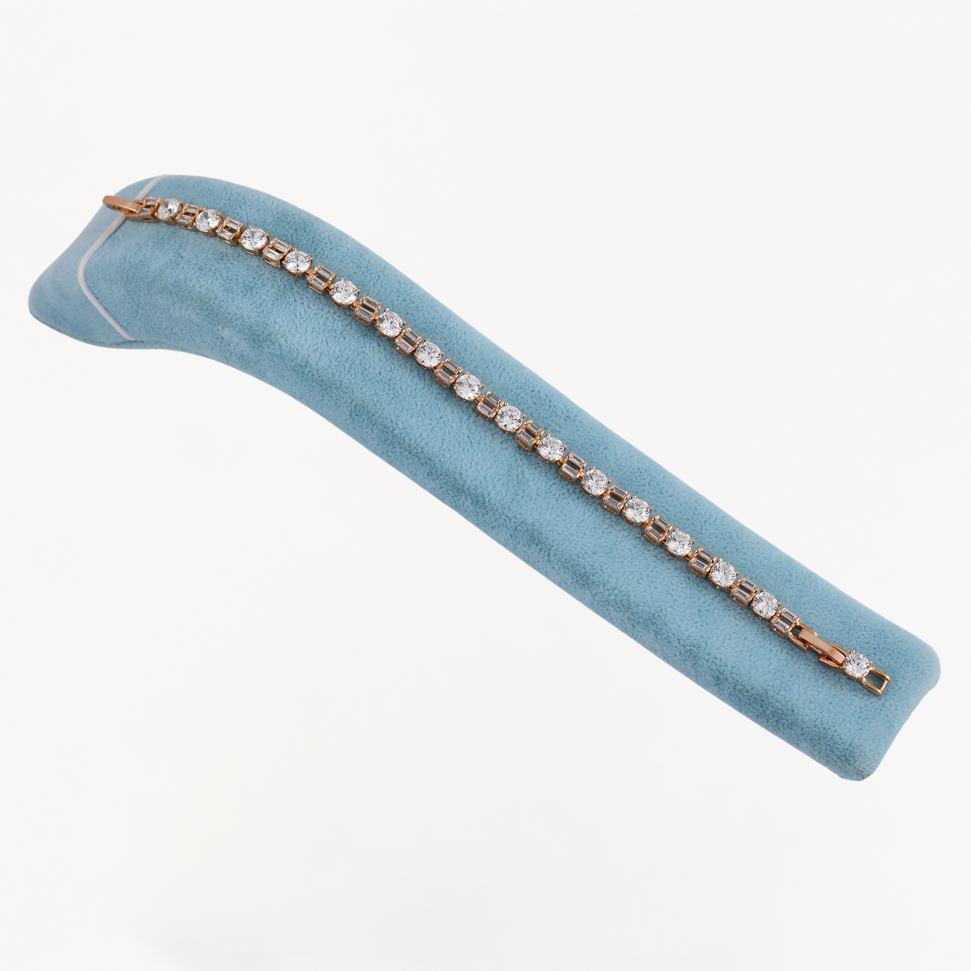 دستبند زنانه ژوپینگ مدل br479