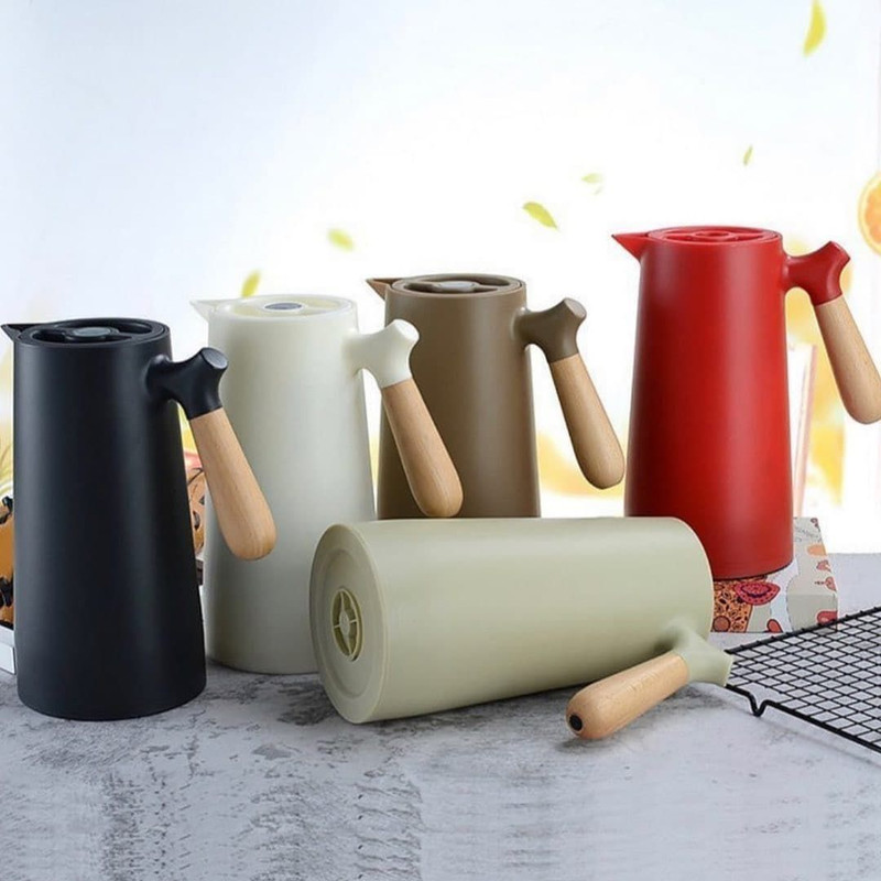 فلاسک مدل دسته بامبو کد 1369n 842 گنجایش 1 لیتر