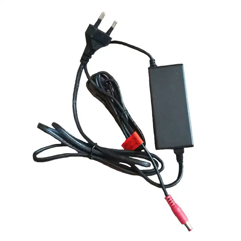 آداپتور 12 ولت 2 آمپر مدل 1202