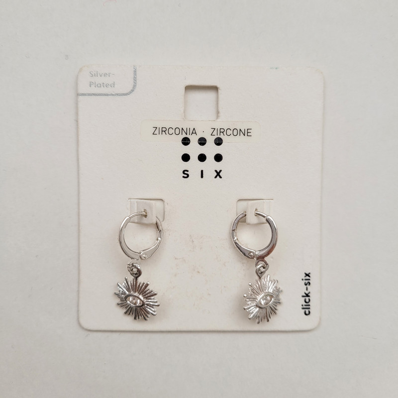 گوشواره زنانه سیکس مدل خورشید و چشم مدل ER-3200-1 گوشواره زنانه سیکس مدل خورشید و چشم مدل ER-3200-1