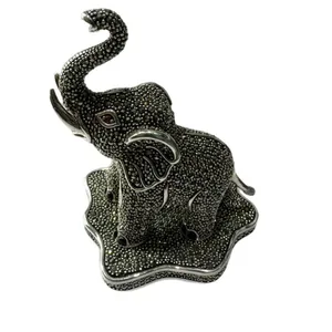 مجسمه مدل فیل