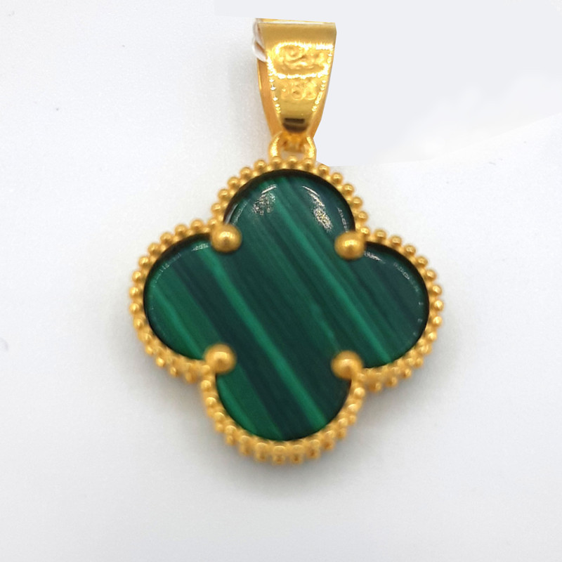 آویز گردنبند طلا 18 عیار زنانه دوست خوب مدل ونکلیف dk792