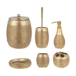 ست سرویس بهداشتی 6 پارچه کد CU008