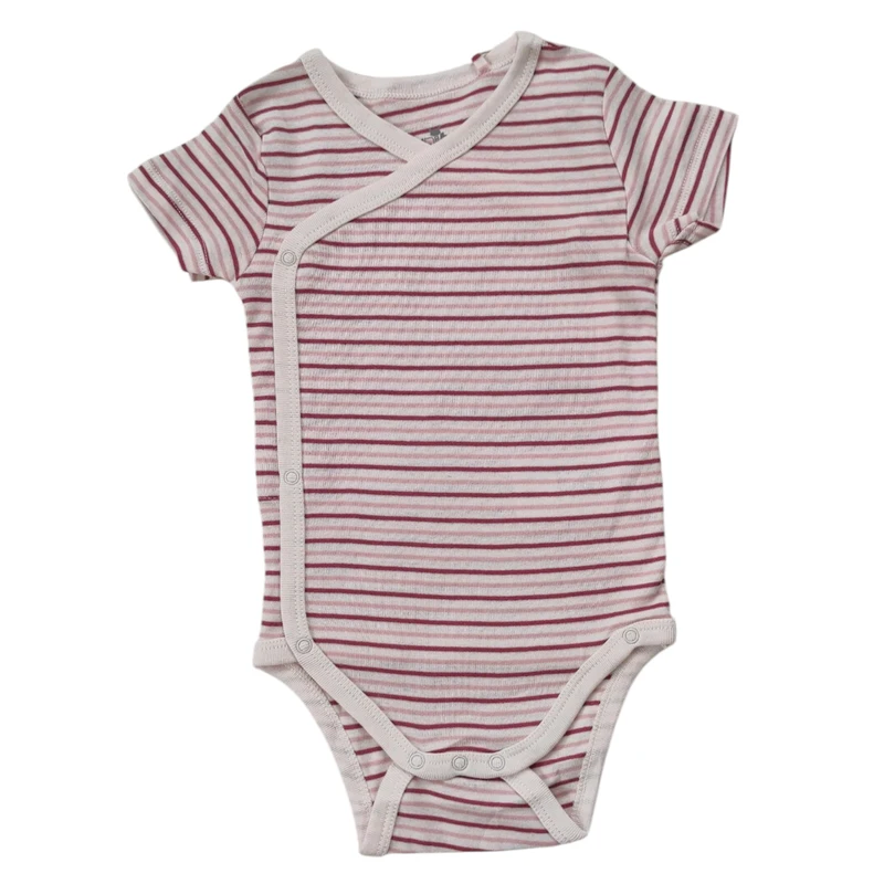 بادی آستین کوتاه نوزادی کونیبو مدل A0