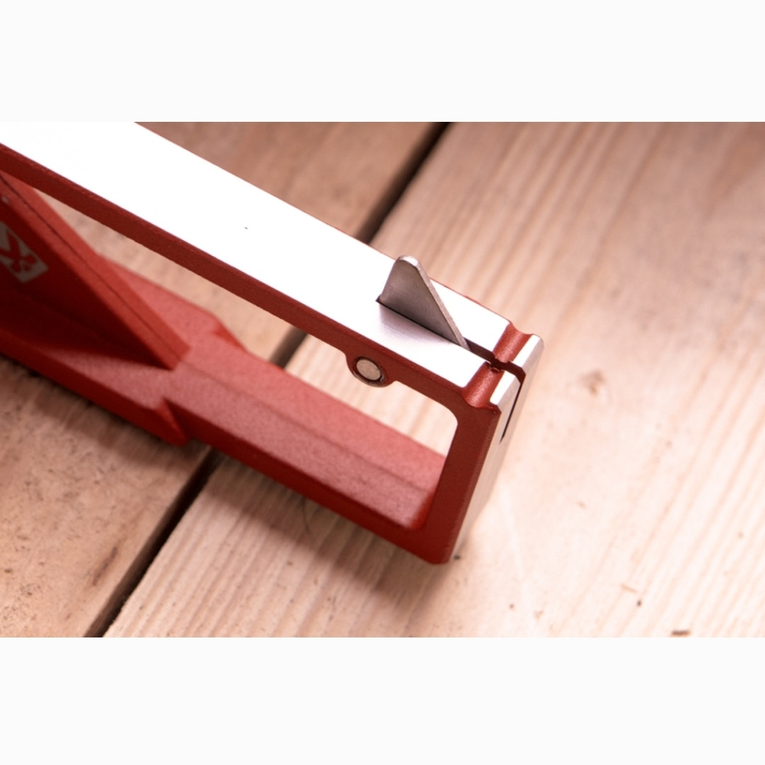 گونیا کاپرو مدل 353