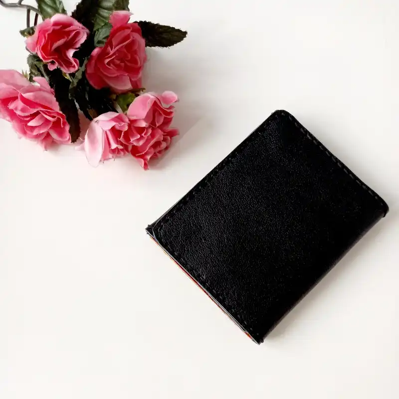 جاکلیدی چرمی مدل yz300