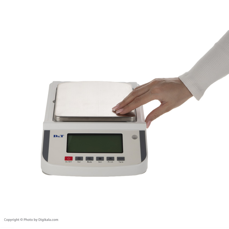 ترازو آزمایشگاهی دی اَند تی مدل ML 32002