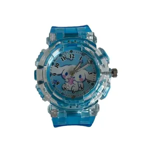 ساعت مچی عقربه ای بچگانه مدل چراغ دار