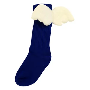 جوراب ساق بلند دخترانه مدل بال فرشته کد 01