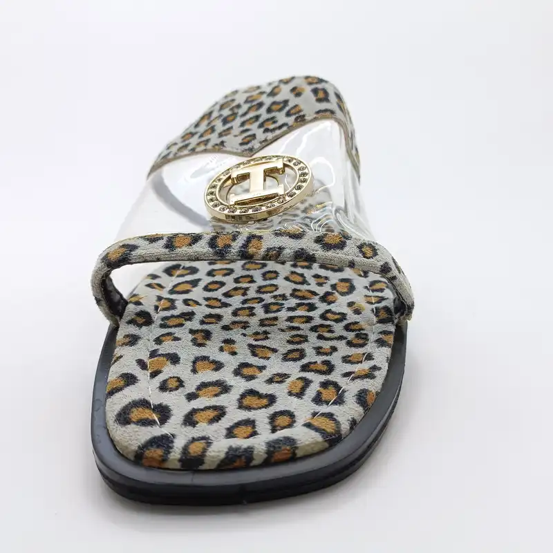 صندل زنانه مدل D14