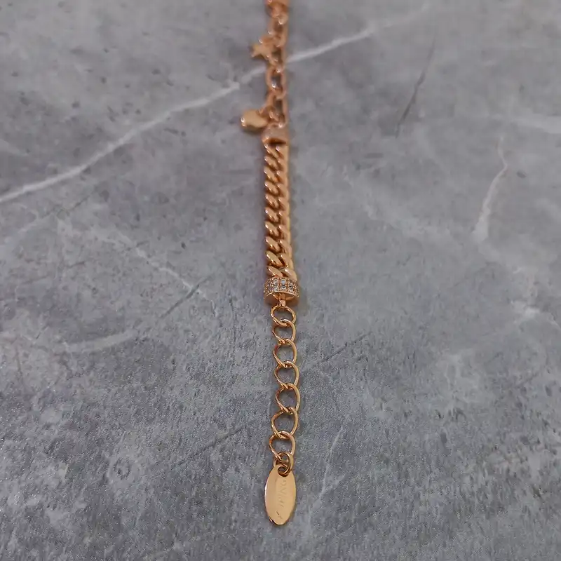 دستبند زنانه ژوپینگ مدل زنجیری آویز قلب و ستاره کد 1010069