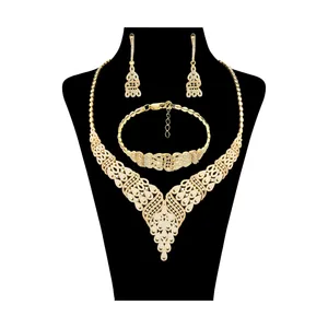 نیم ست نقره زنانه مدل SNR-RRR033