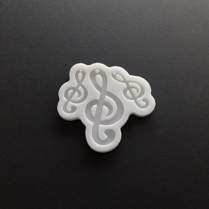 قالب رزین مدل ست گوشواره و گردنبند طرح نت موسیقی