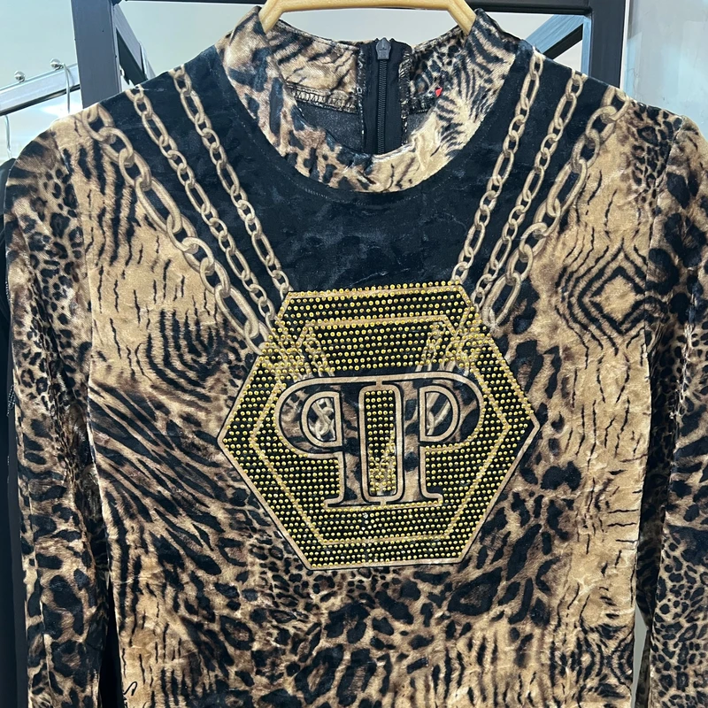 عکس شماره 4 : سرهمی زنانه مدل gp_col1997