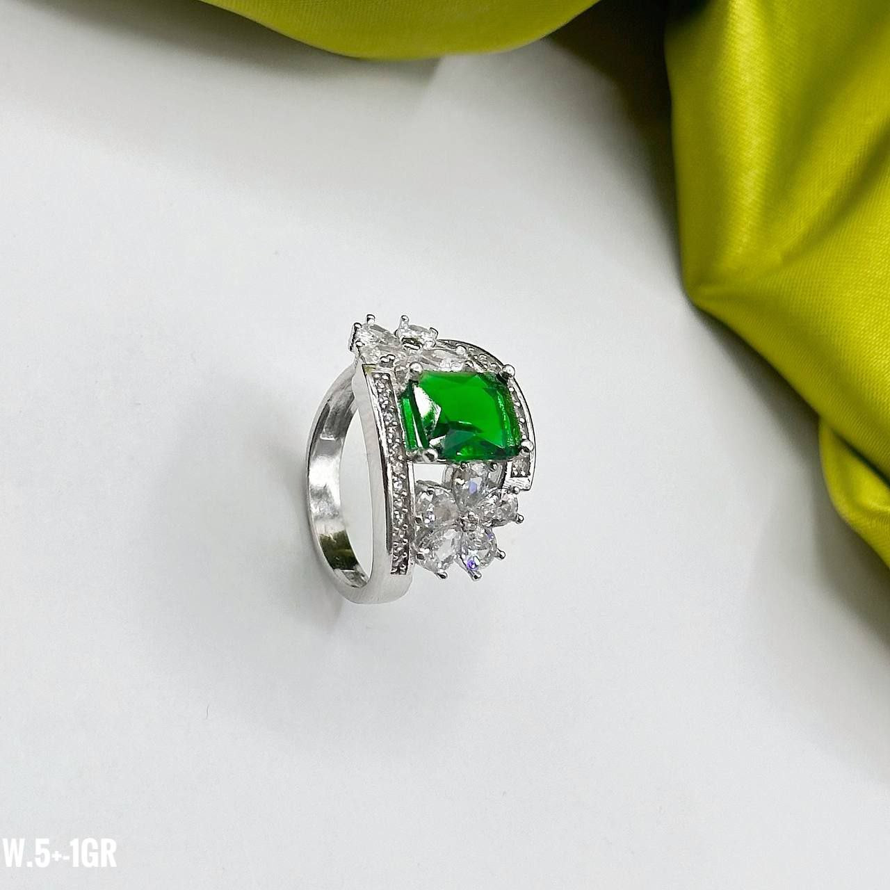 انگشتر نقره زنانه مدل دریا 074 انگشتر نقره زنانه مدل دریا 074