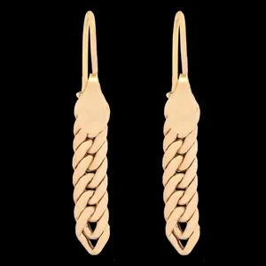 گوشواره طلا 18 عیار زنانه طلای مستجابی مدل حصیری کد 1