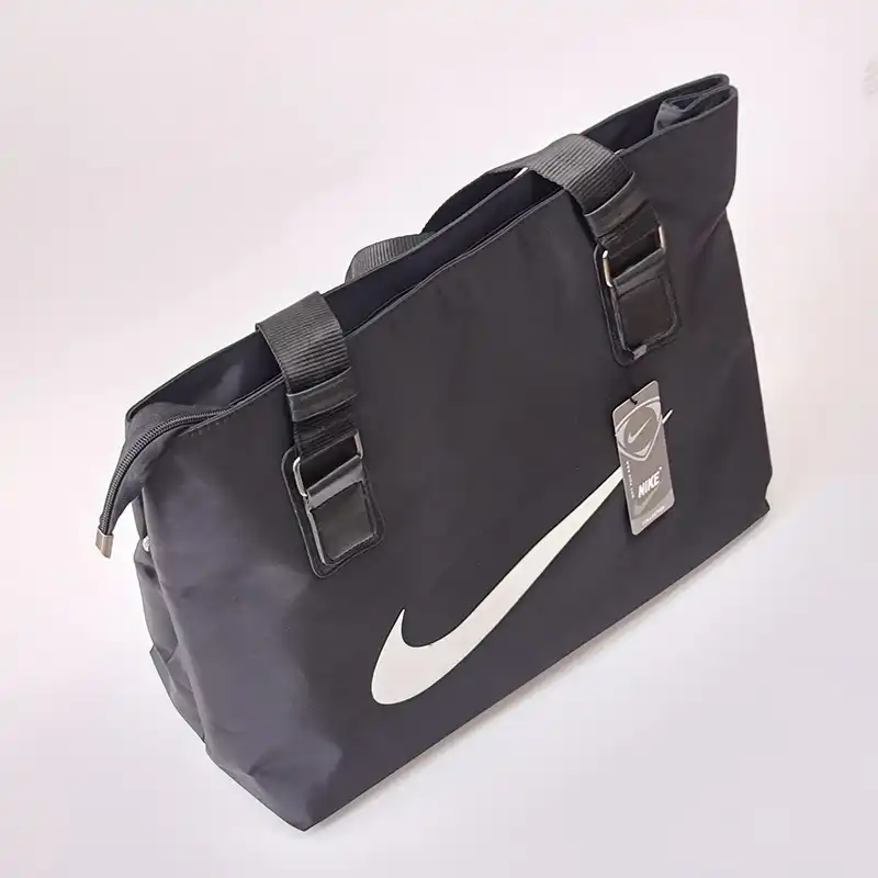 ساک ورزشی مدل 686