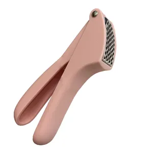 سیر له‌ کن مینیسو مدل M300
