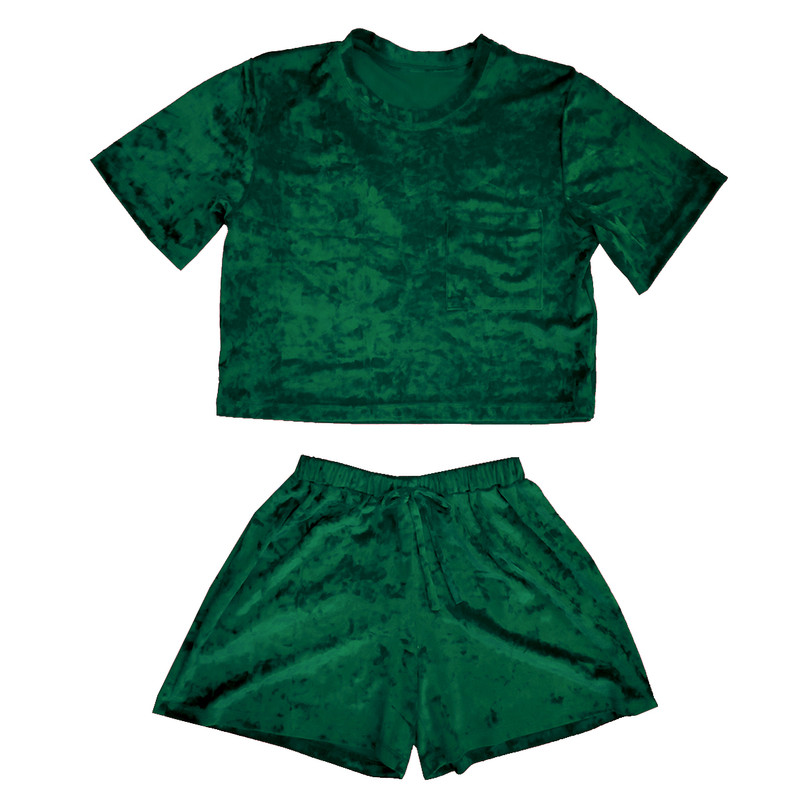 ست تی شرت و شلوارک زنانه مدل مخمل ابروبادی رنگ سبز