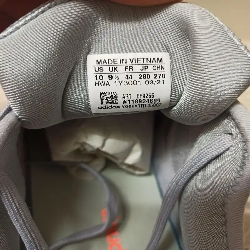 کفش پیاده روی مردانه مدل کلود فوم