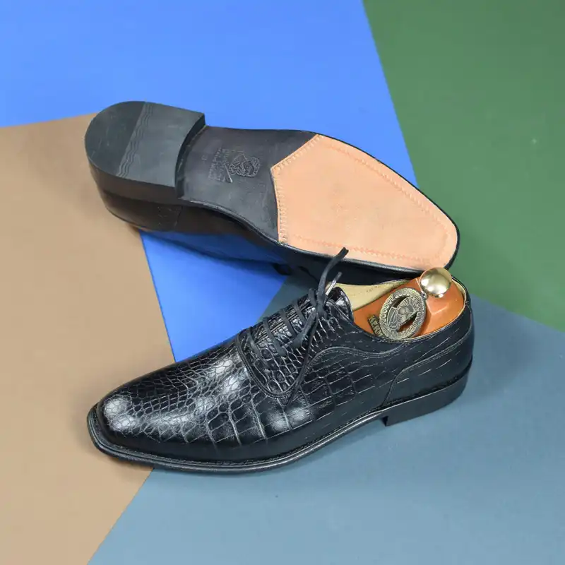 کفش مردانه کرمانی مدل تمام چرم دستدوز کروکودیل کد 1057 رنگ مشکی